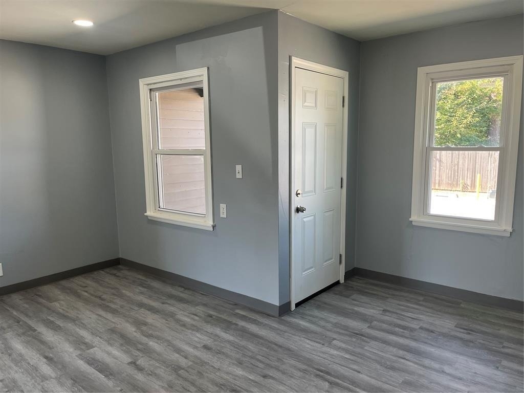 4409 N Meridian Avenue - Photo 0