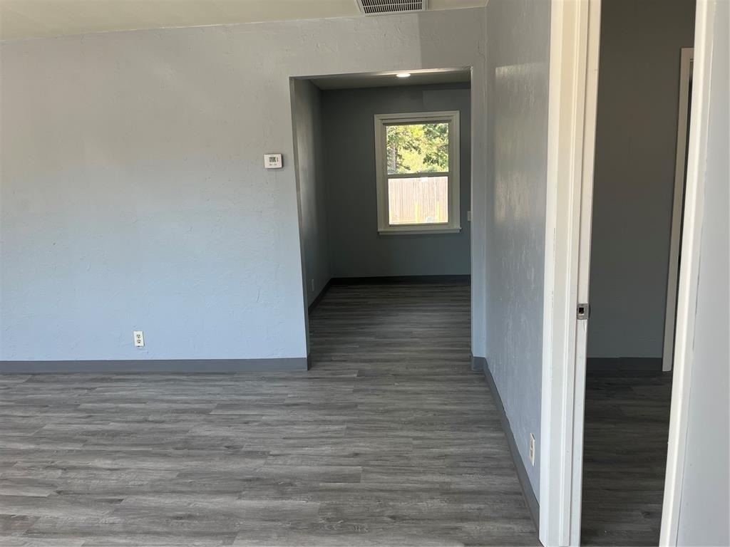 4409 N Meridian Avenue - Photo 1