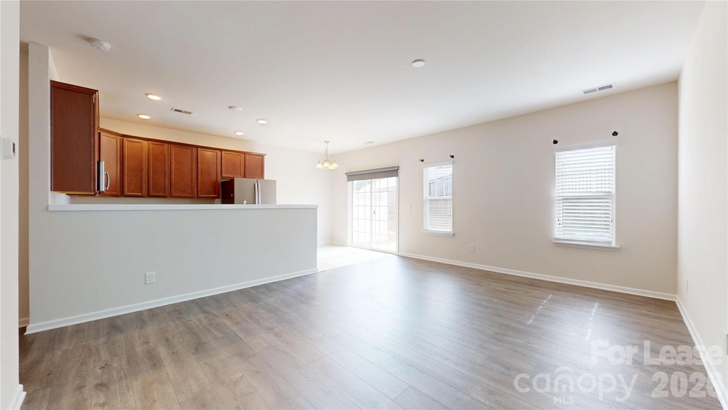 6430 Revolutionary Trail - Photo 5