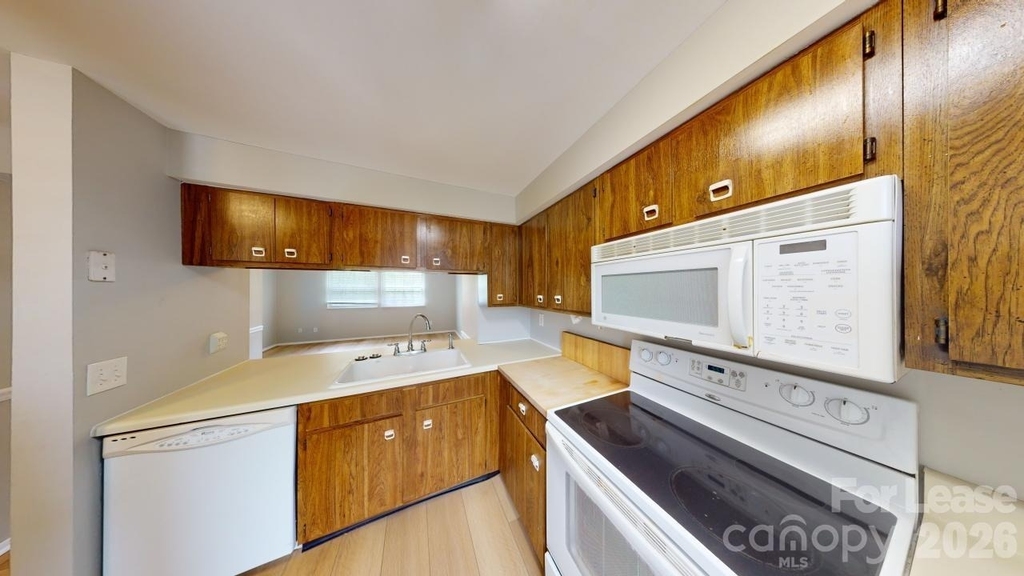 7344 Pebblestone Drive - Photo 2