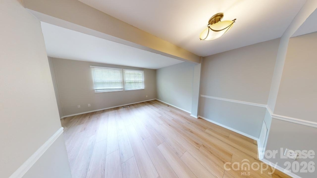 7344 Pebblestone Drive - Photo 4