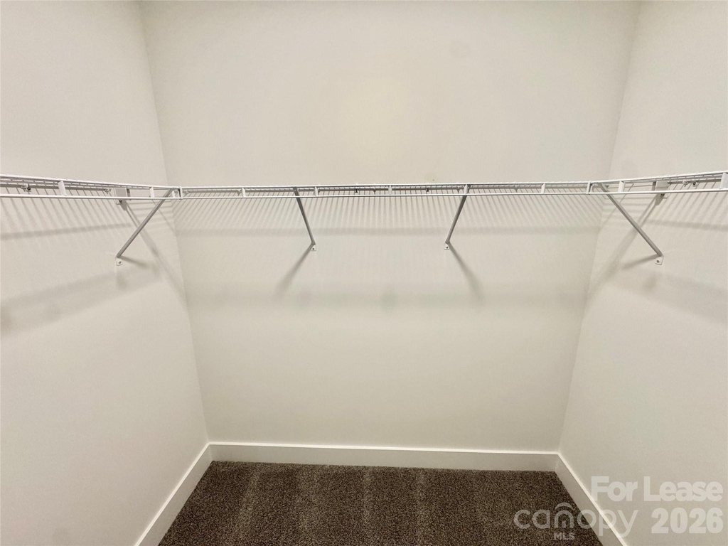 175 W Black Street - Photo 1