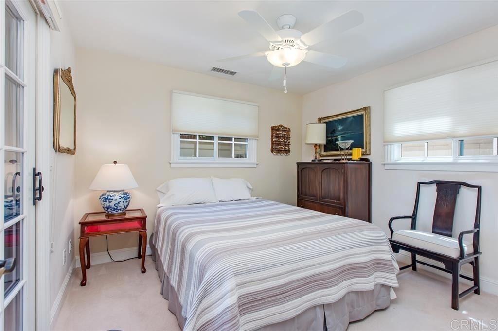 958 A Avenue - Photo 4