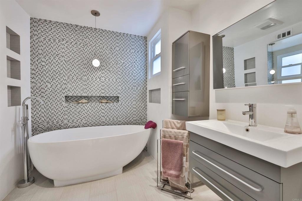 942 D Avenue - Photo 10