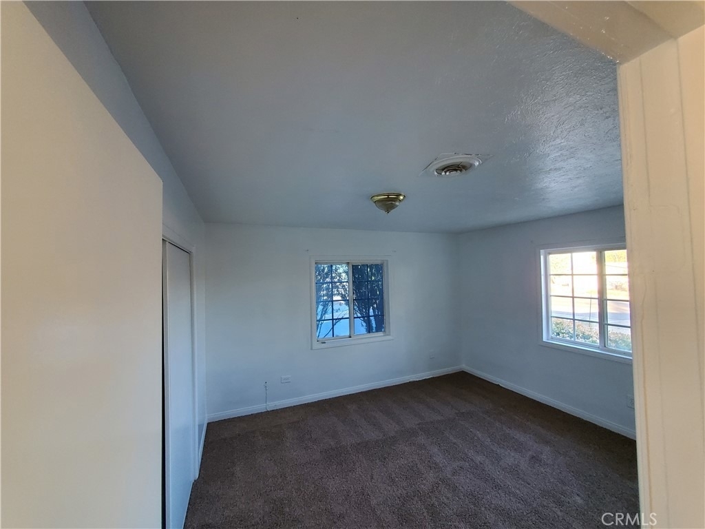 8550 C Avenue - Photo 4