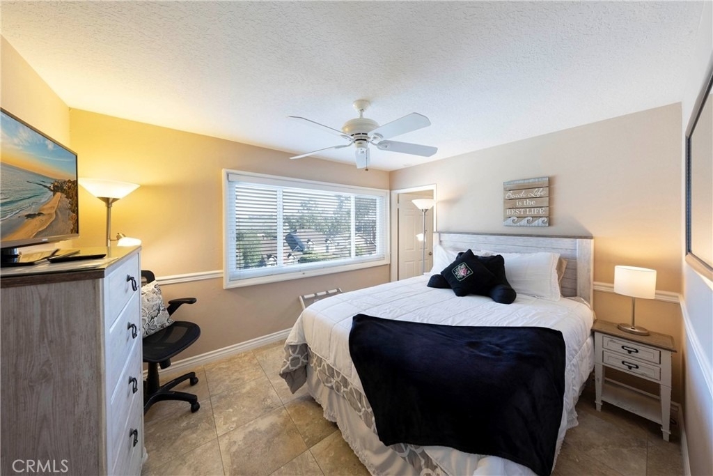 30932 Colonial Place - Photo 17