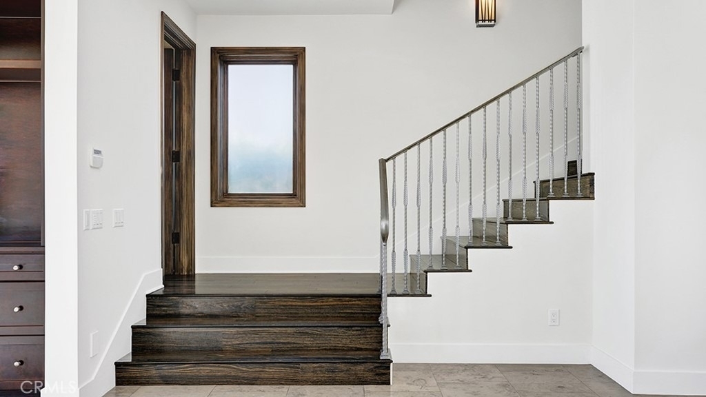 243 Poppy Avenue - Photo 5