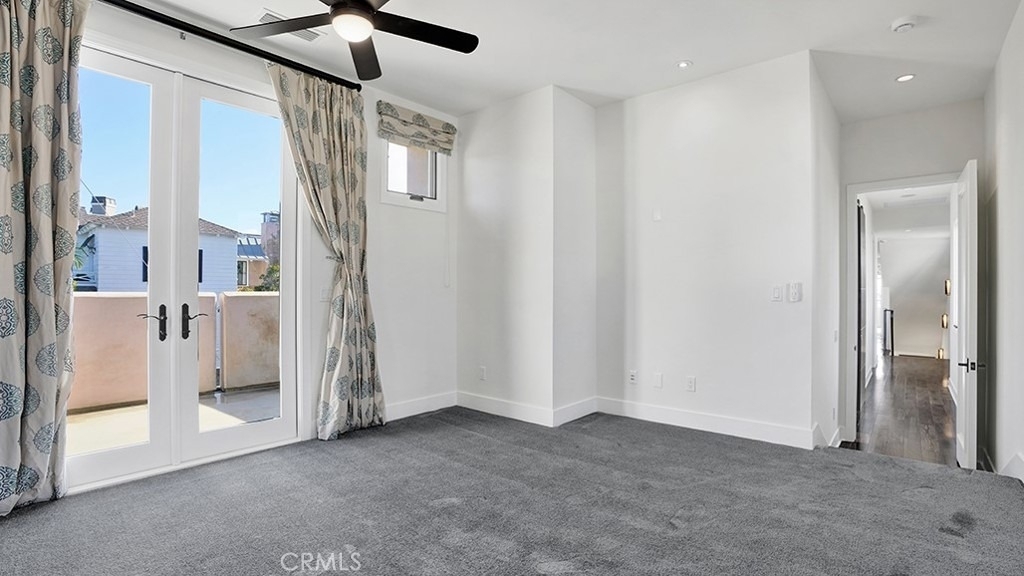 243 Poppy Avenue - Photo 29