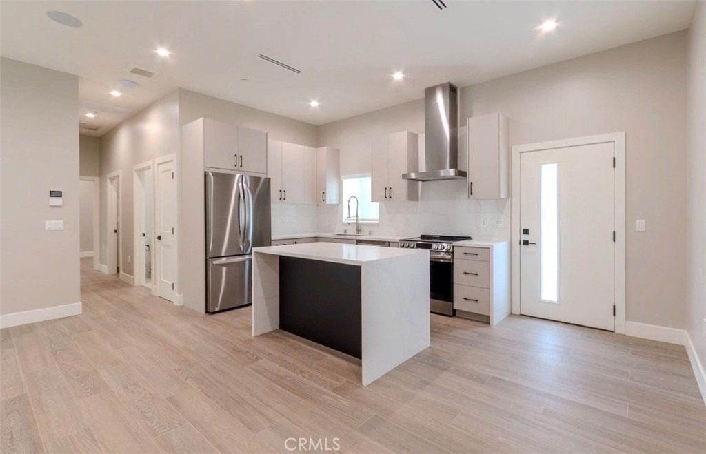 2941 Mary Street - Photo 2