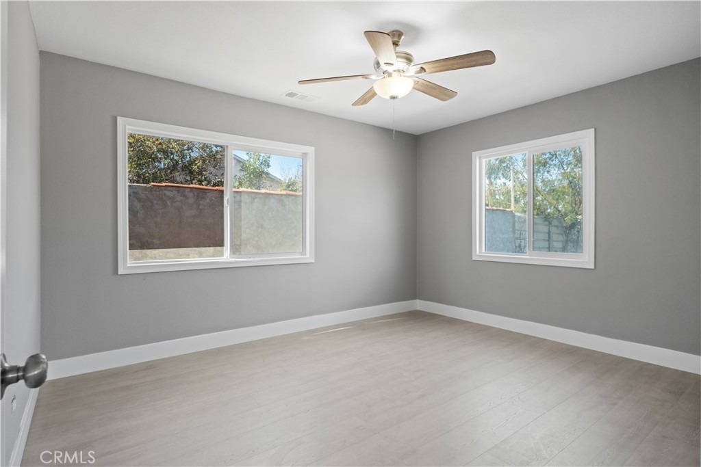 4330 Pacific - Photo 15