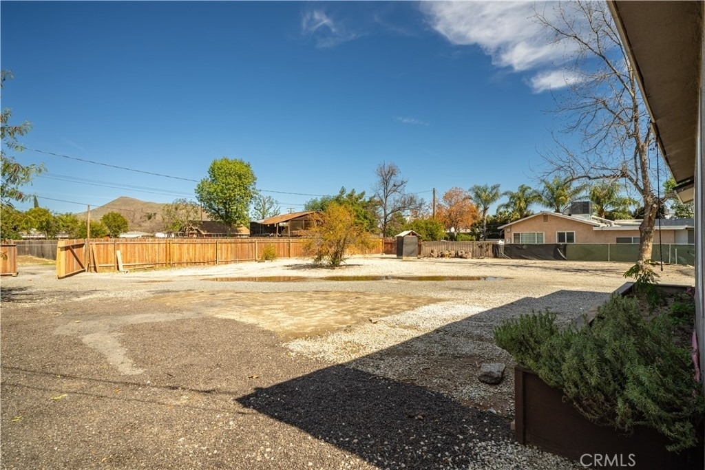 4330 Pacific - Photo 3