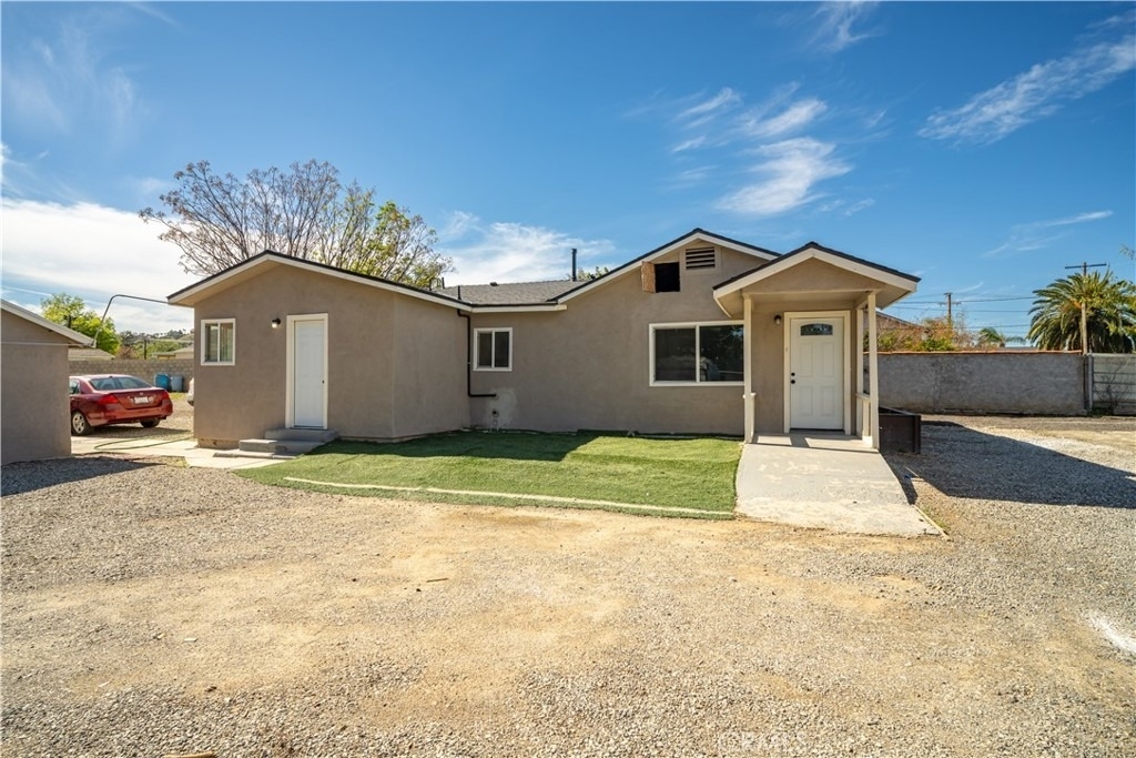 4330 Pacific - Photo 5
