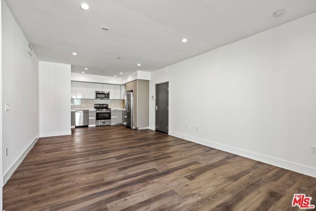 850 Wilcox - Photo 5