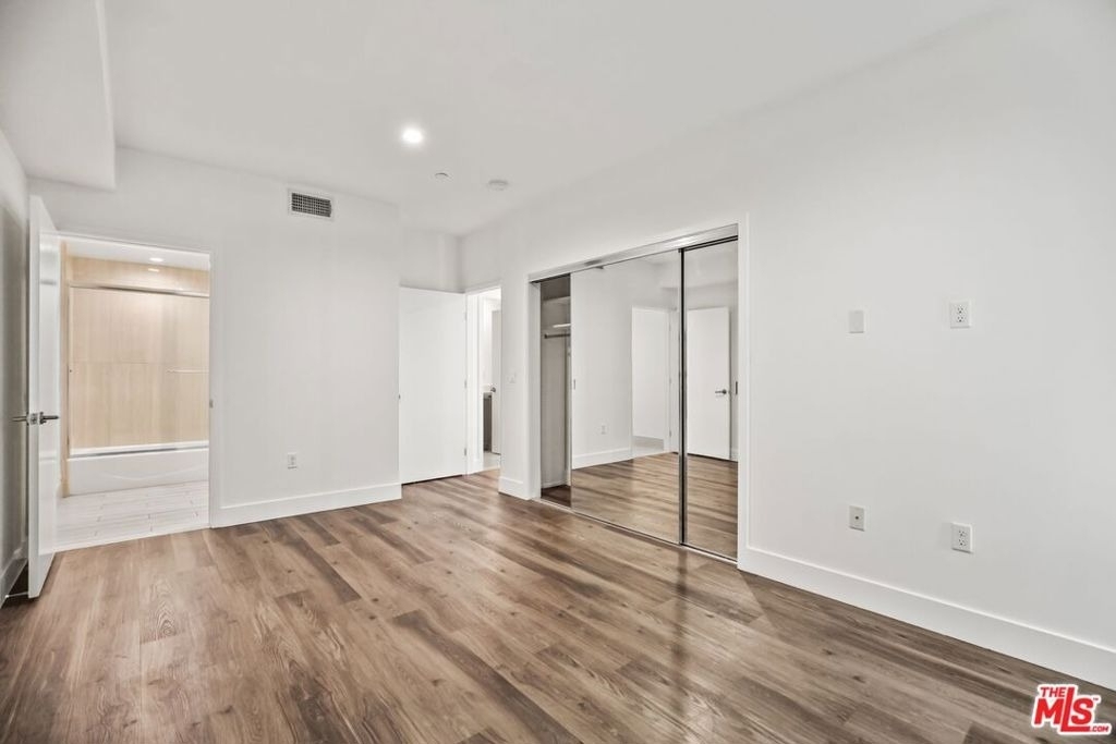 850 Wilcox - Photo 10