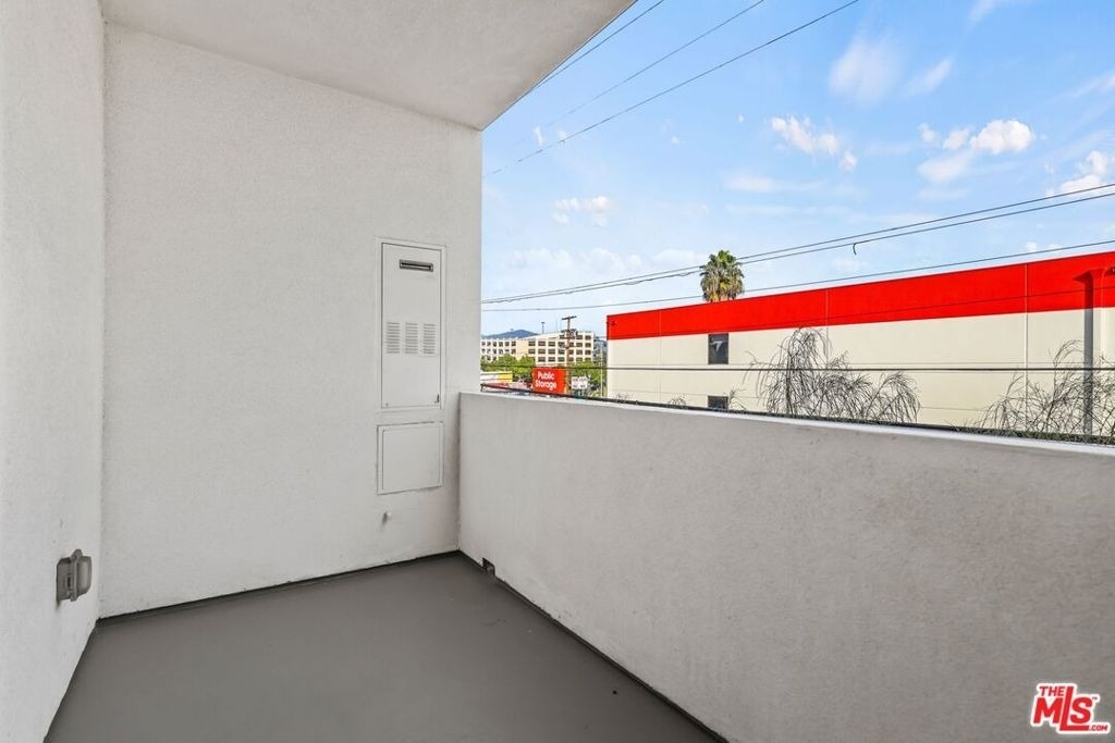 850 Wilcox - Photo 6