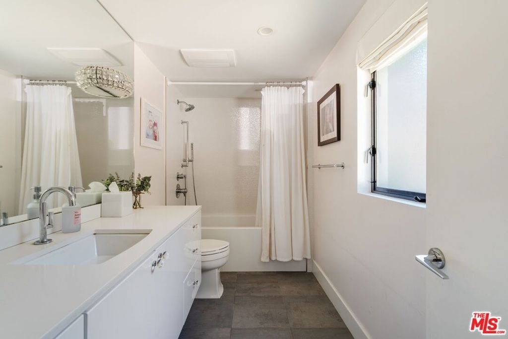 15490 Milldale Drive - Photo 14