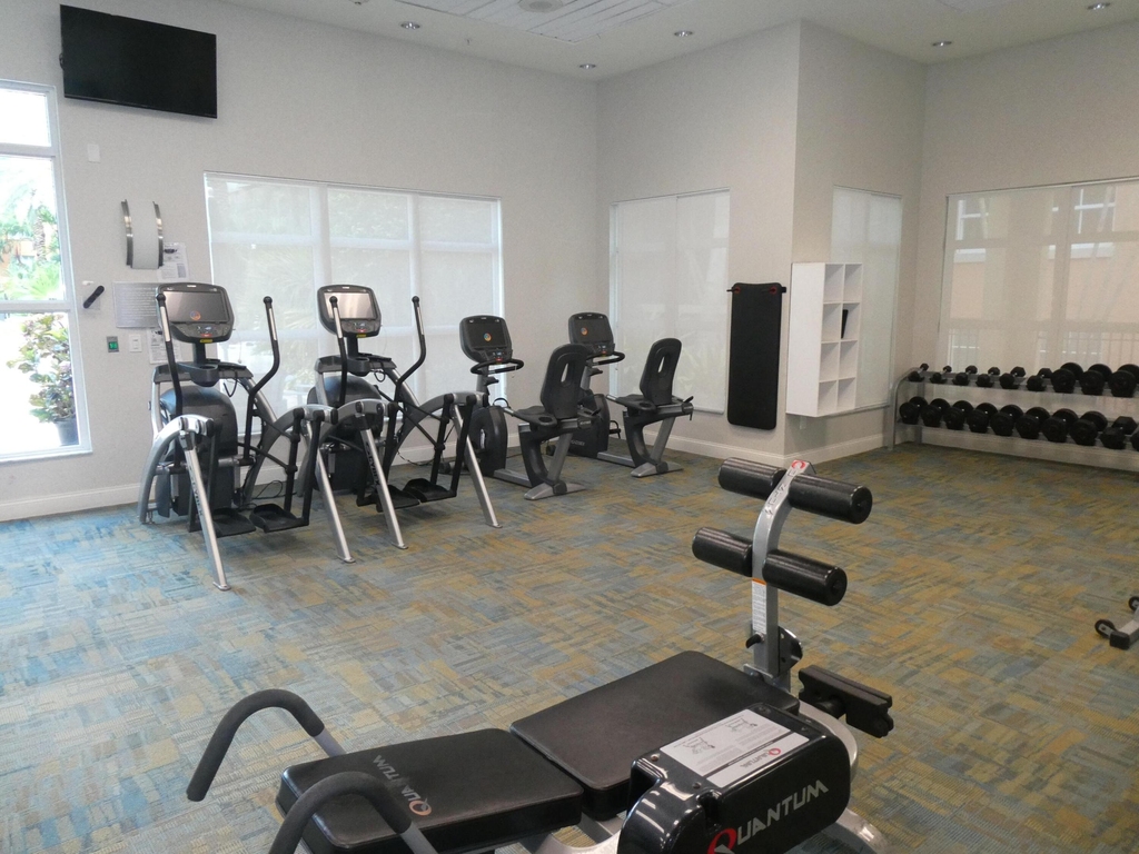 600 S Dixie Highway - Photo 24