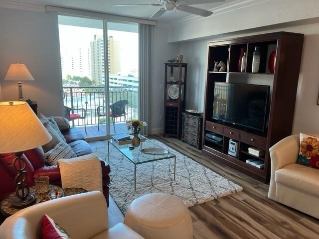 600 S Dixie Highway - Photo 1