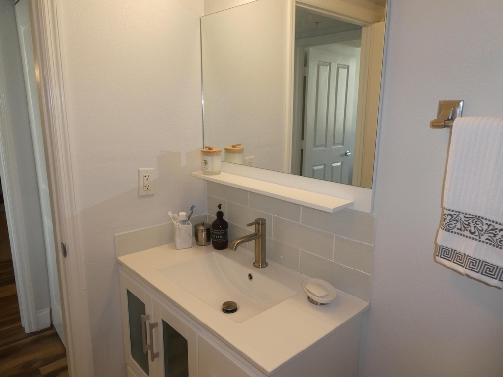 600 S Dixie Highway - Photo 14