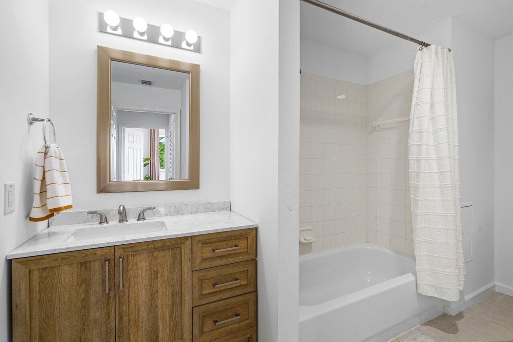 1209 Main Street - Photo 11