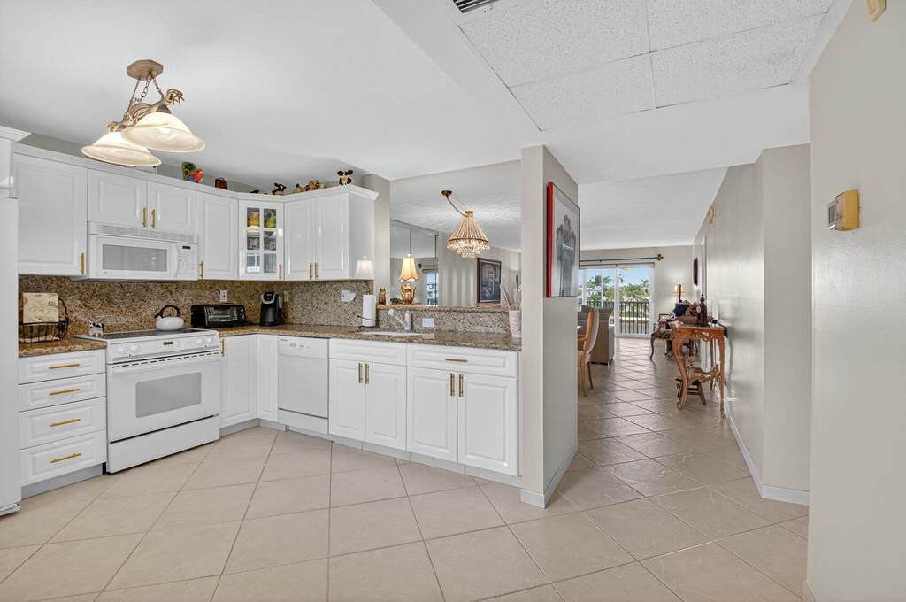 2871 N Ocean Boulevard - Photo 12