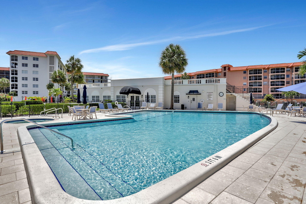 2871 N Ocean Boulevard - Photo 29