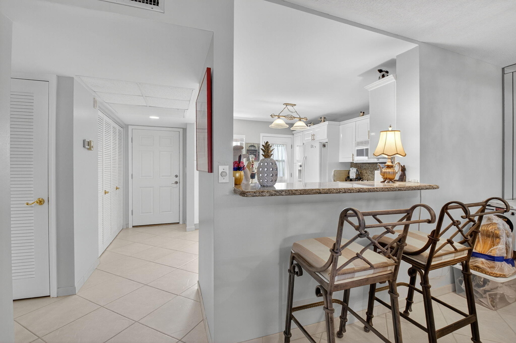 2871 N Ocean Boulevard - Photo 11