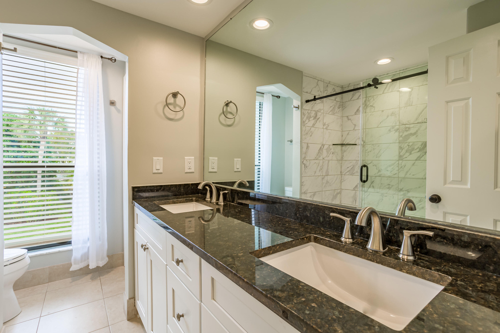 11842 Pebblewood Drive - Photo 9