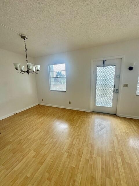 3063 Ainslie D - Photo 39