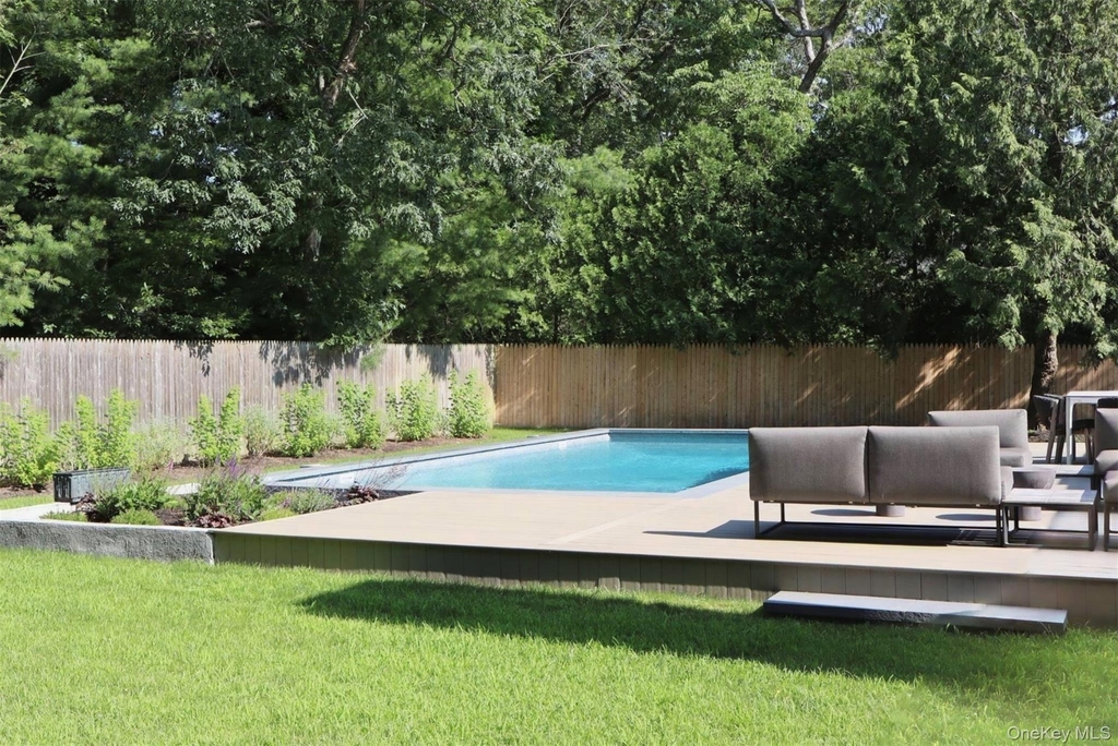 10 Hampton Street - Photo 19