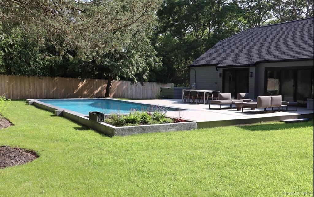 10 Hampton Street - Photo 24