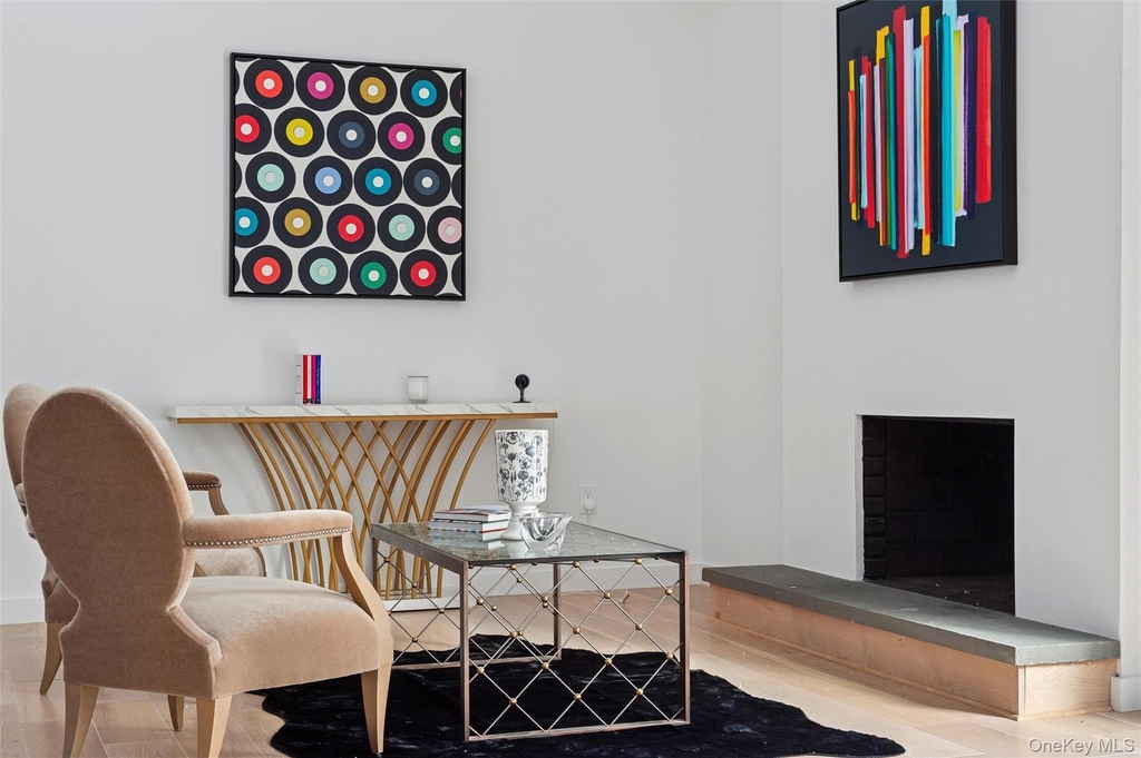 10 Hampton Street - Photo 4