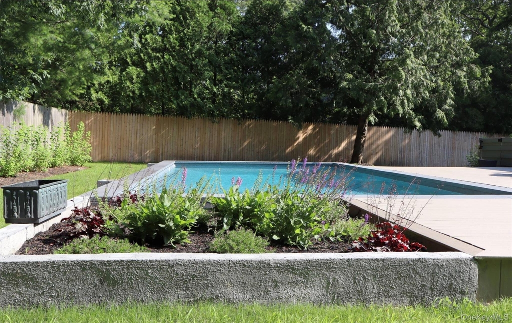 10 Hampton Street - Photo 20