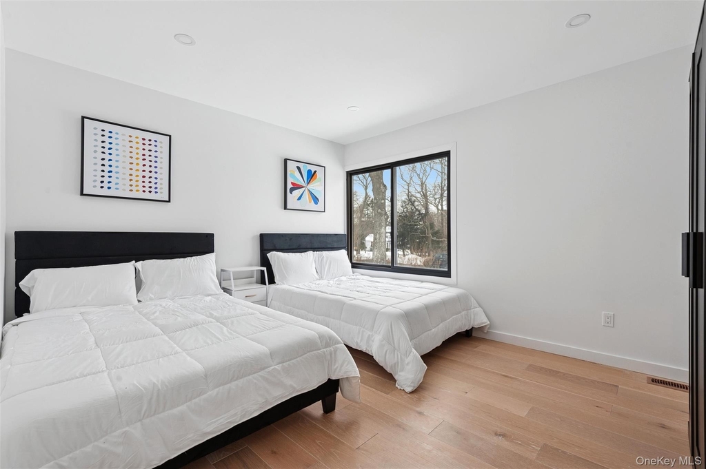 10 Hampton Street - Photo 14