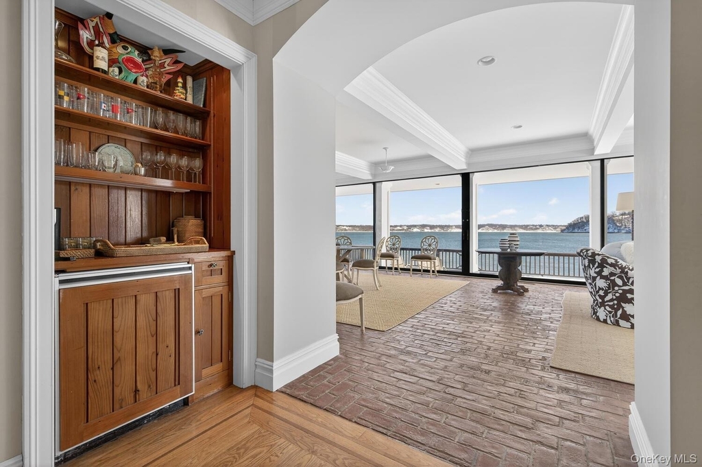 336 Centre Island Road - Photo 3