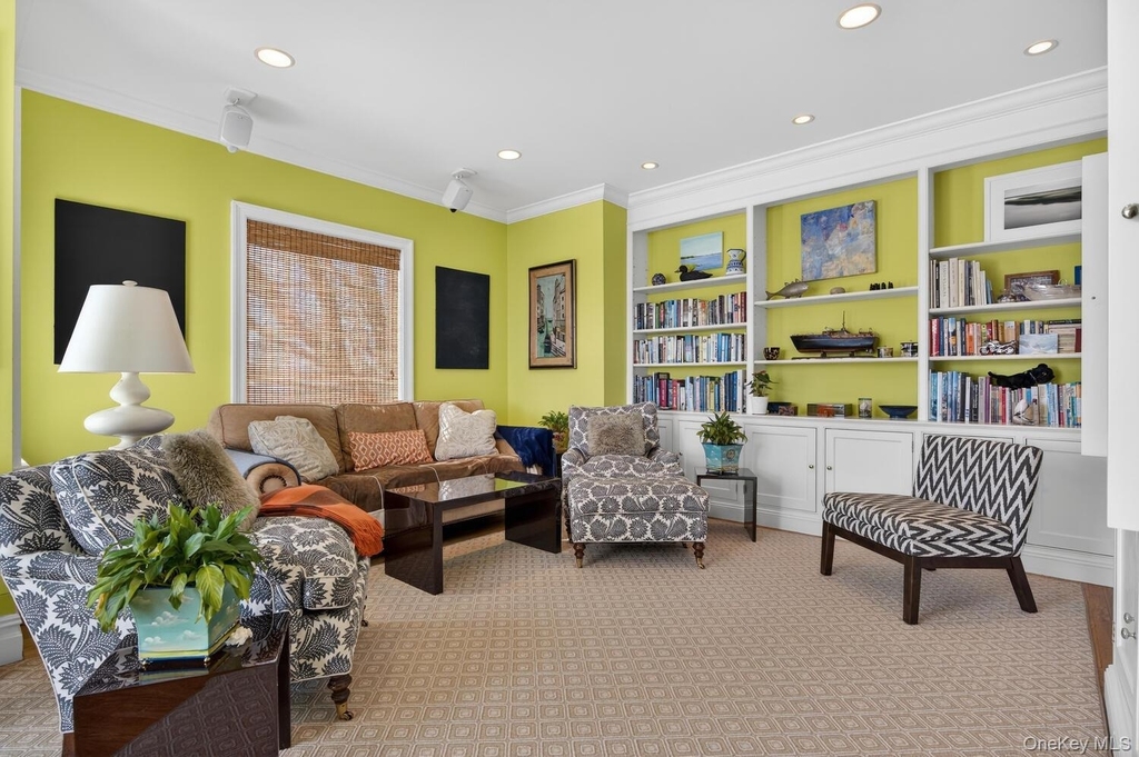 336 Centre Island Road - Photo 9