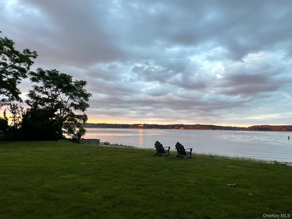 336 Centre Island Road - Photo 32