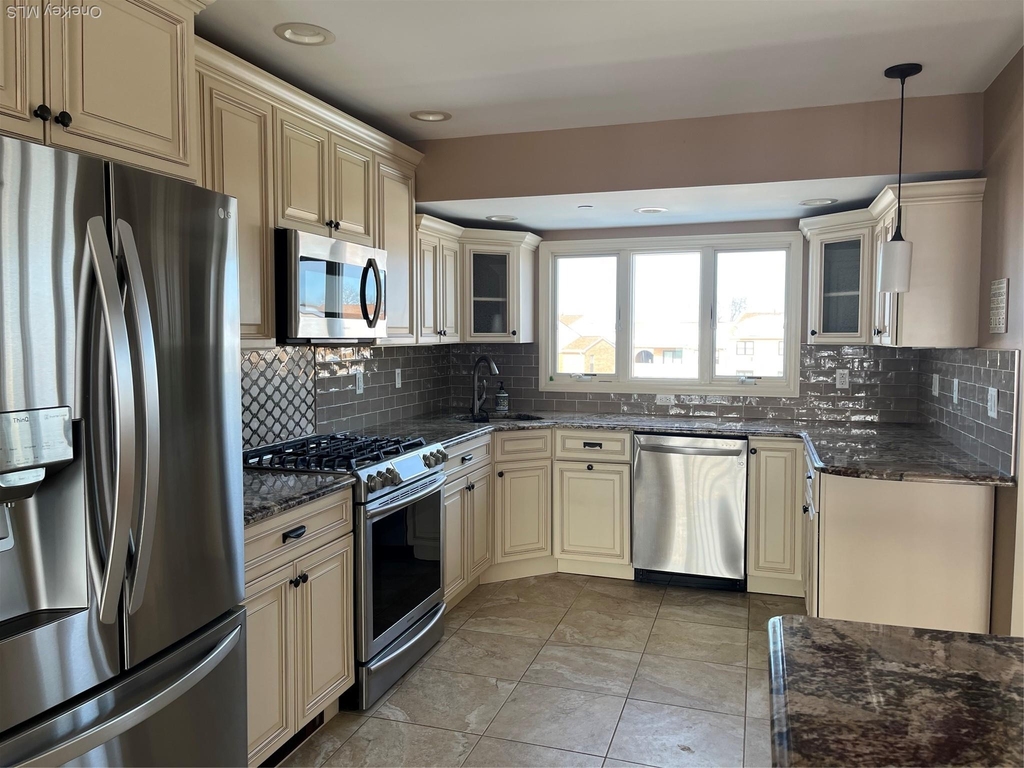 50 Florence Avenue - Photo 5