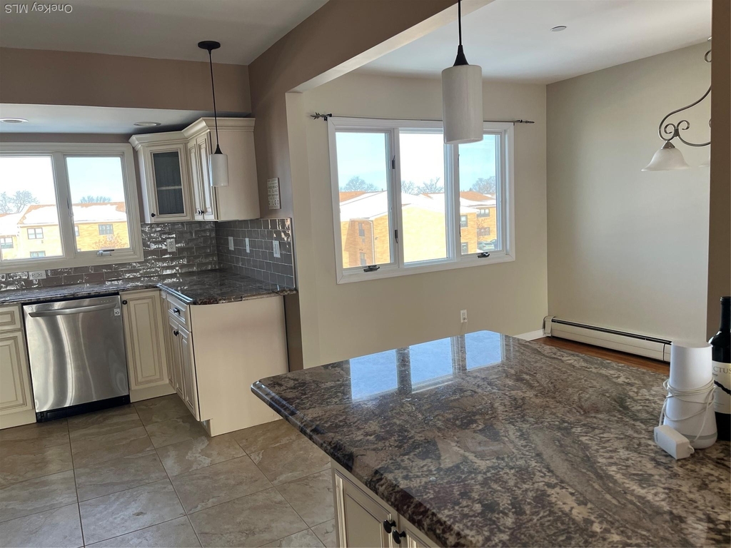 50 Florence Avenue - Photo 6