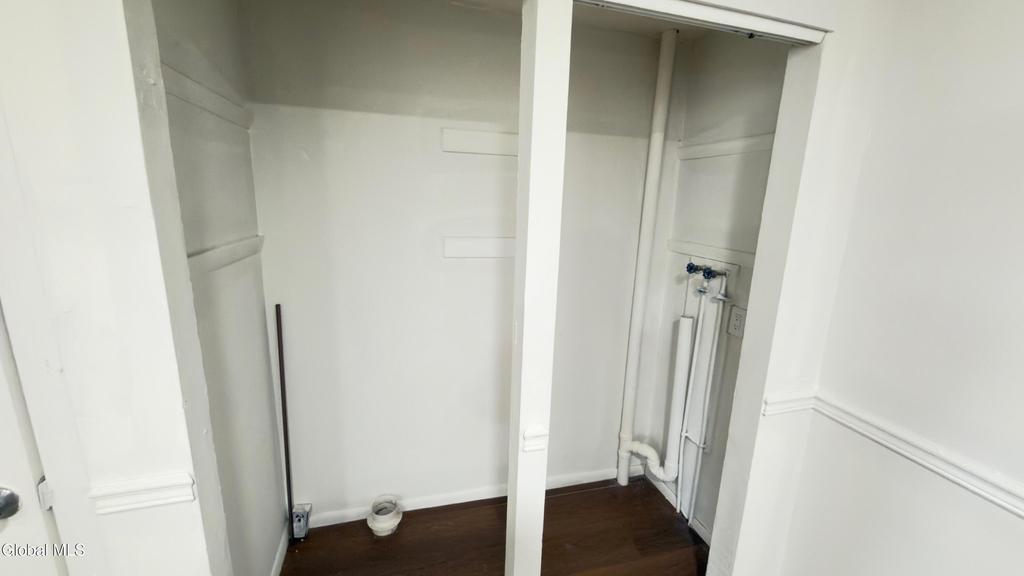 3132 6th Avenue - Photo 6