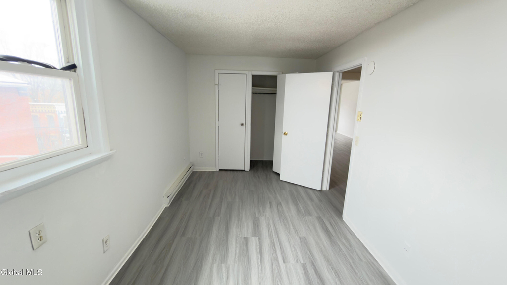 3132 6th Avenue - Photo 8
