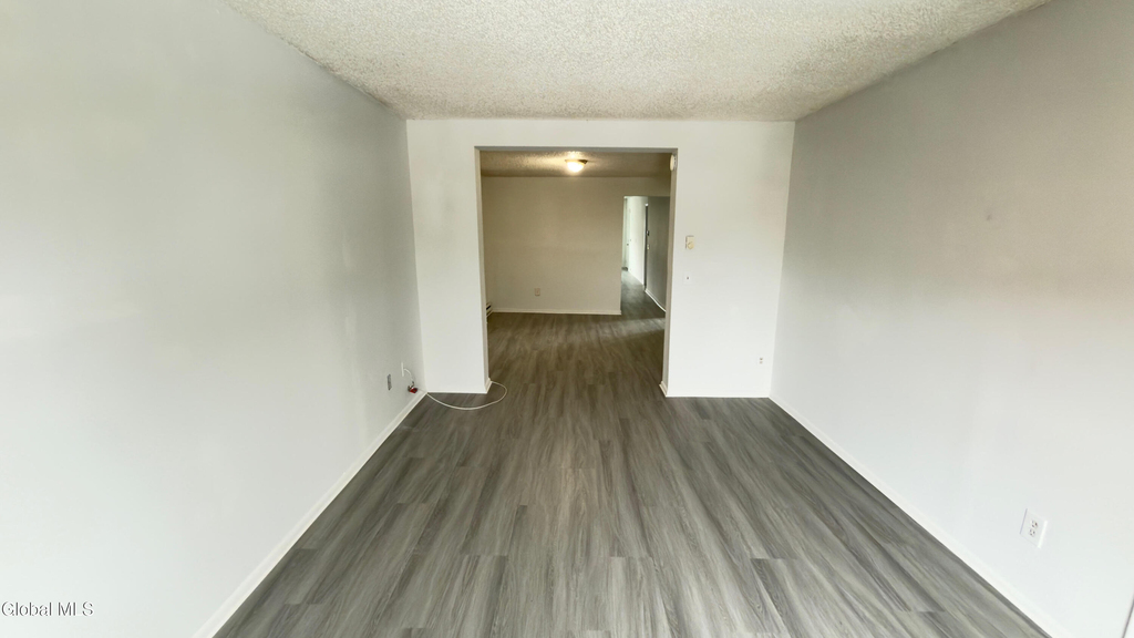 3132 6th Avenue - Photo 4