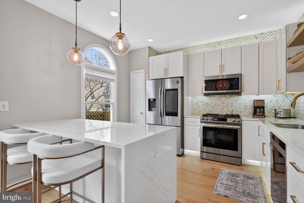 8713 Wadebrook Terrace - Photo 5