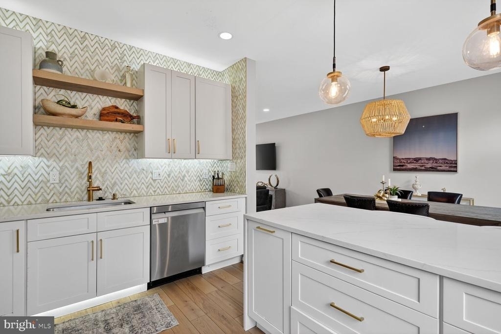 8713 Wadebrook Terrace - Photo 6