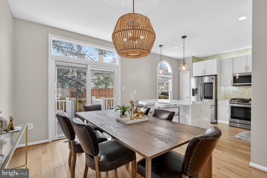 8713 Wadebrook Terrace - Photo 3