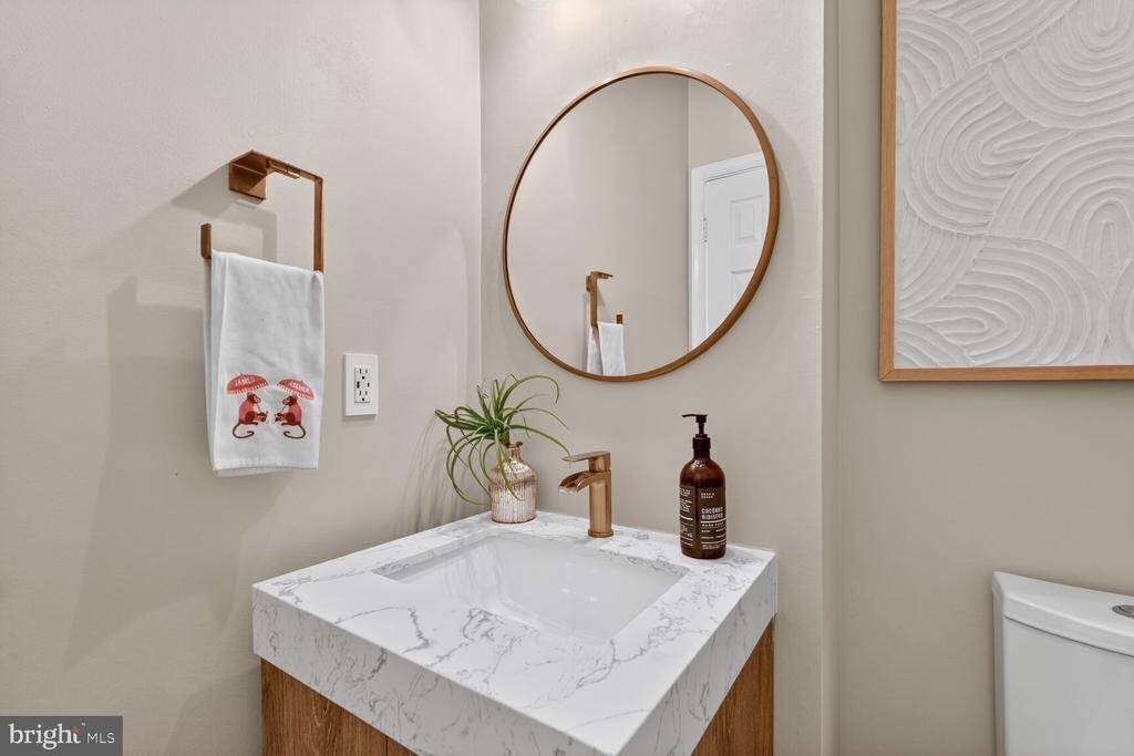 8713 Wadebrook Terrace - Photo 4
