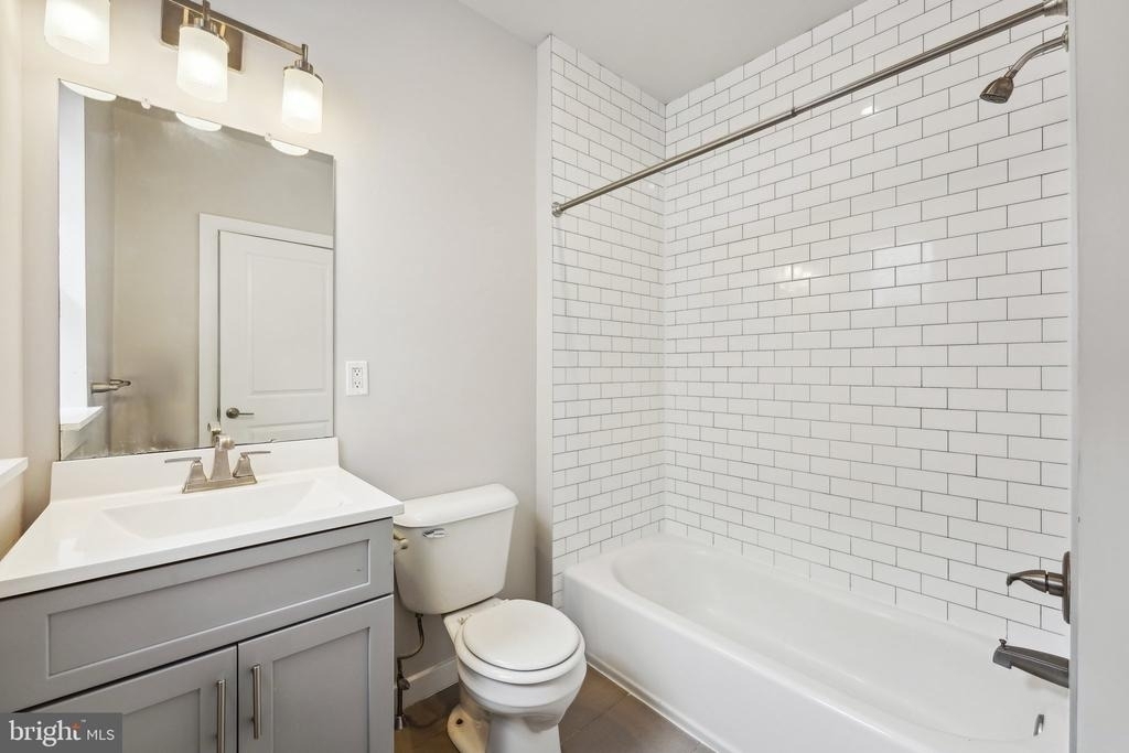 4300 Chestnut Street - Photo 23