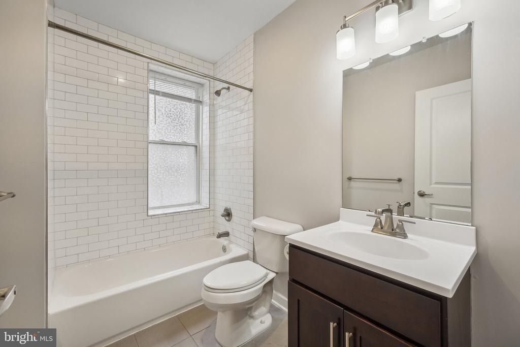 4300 Chestnut Street - Photo 6