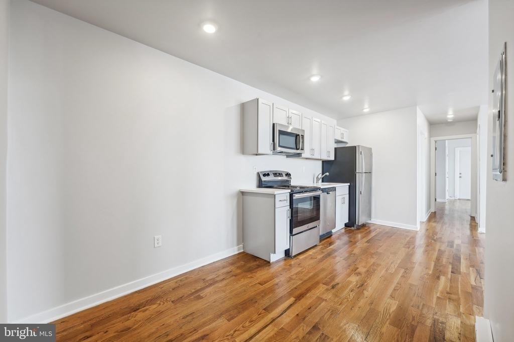 4300 Chestnut Street - Photo 5