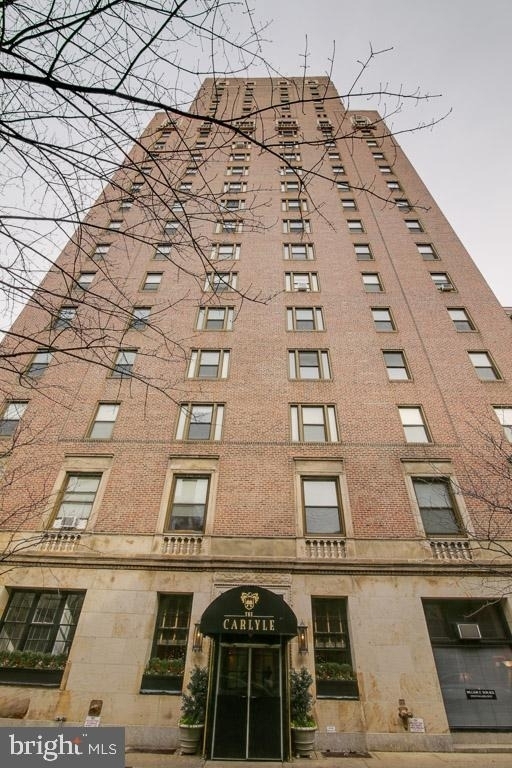 2031 Locust Street - Photo 3